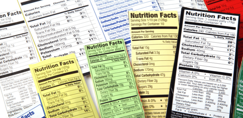 Food labels that show how many grams of sugar are included per serving.